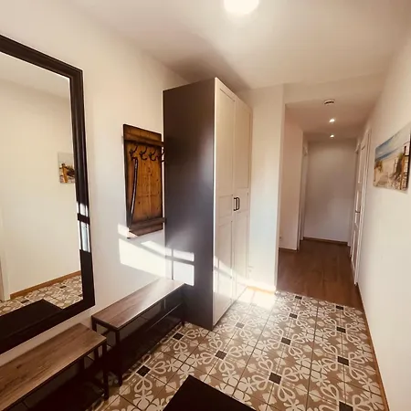 Friesia Urlaub Unterm Reetdach Fuer 4 Pers Terrasse Garten 2 Sz * Born